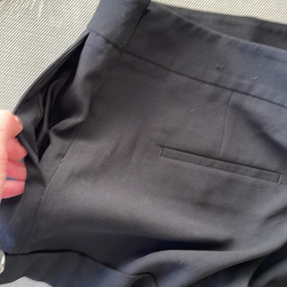 EXPRESS Black Shorts ~ size 2 🖤 ~ NEVER WORN! - Picture 7 of 7